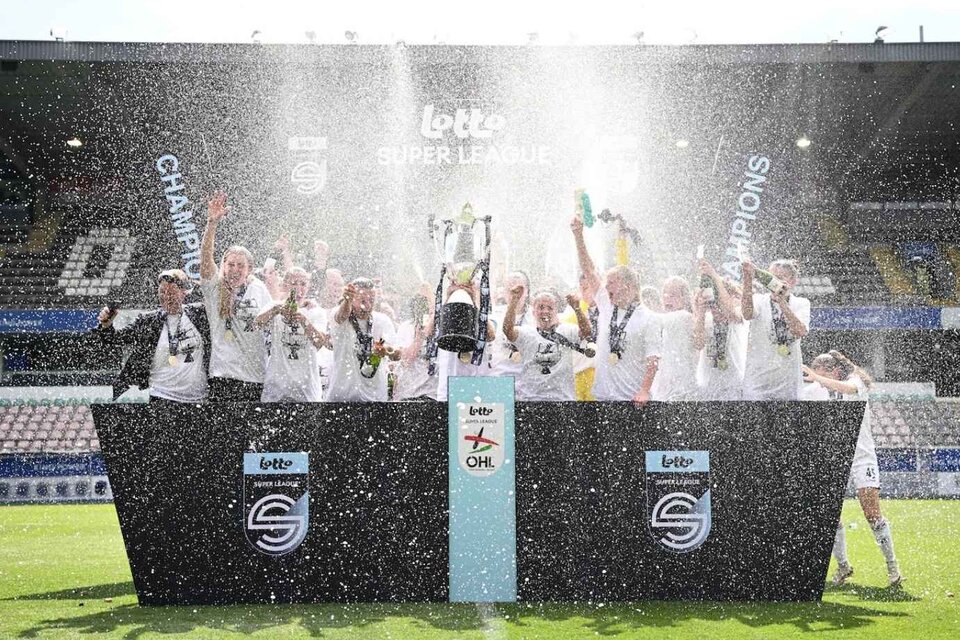 OH Leuven Women wins the championship